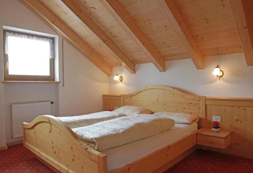 Апартаменты 1 Спальня, Garnì Lasteis B&b   Apartments