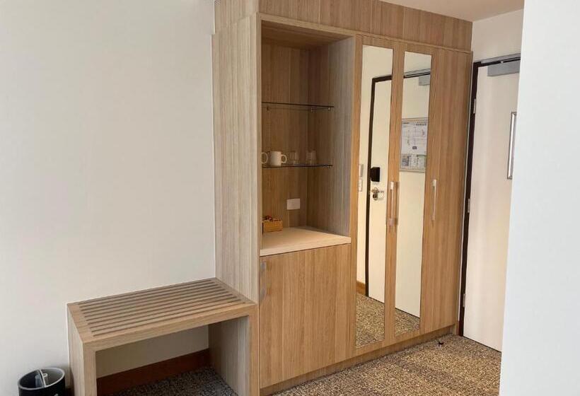 غرفة قياسية سرير كينج, Mary Mackillop Place