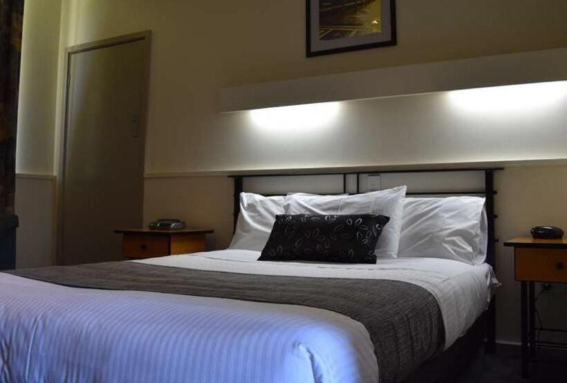 스탠다드 룸, Overlander Hotel Motel