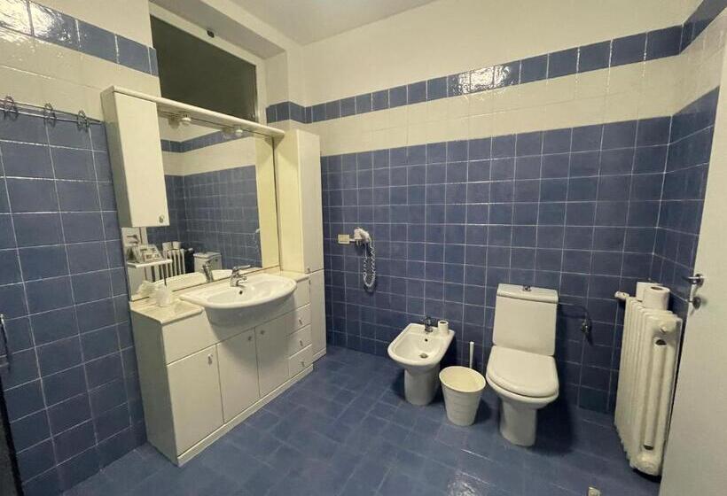 Четырехместный Номер Классик, Central Giacomini