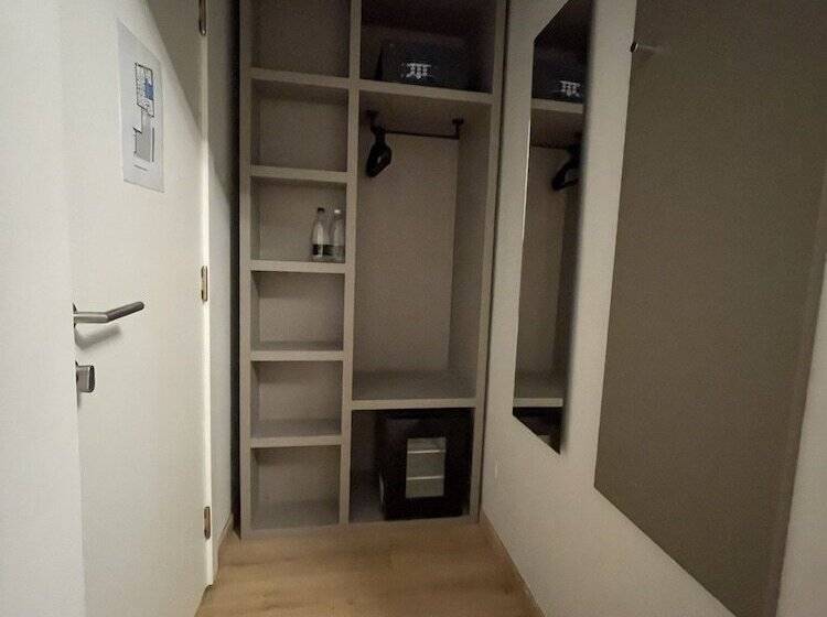 Номер Deluxe, Central Giacomini