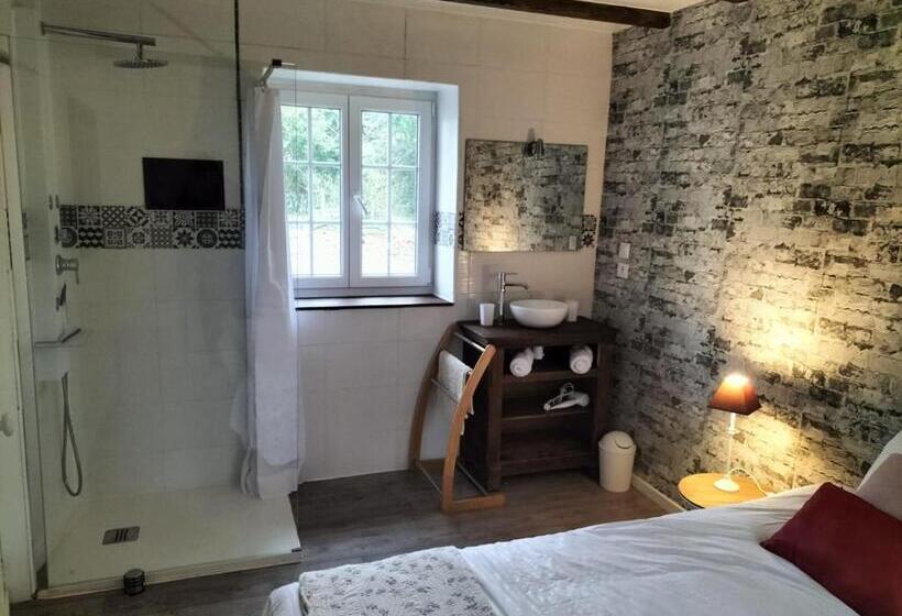 Standard room with outdoor bath, La Maison Du Four à Pain