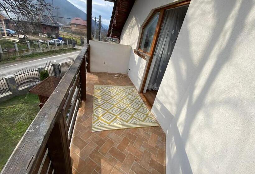 Номер Deluxe, Pensiunea Casa Andrei