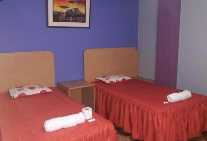 Номер Стандарт, Hostal Nochero S