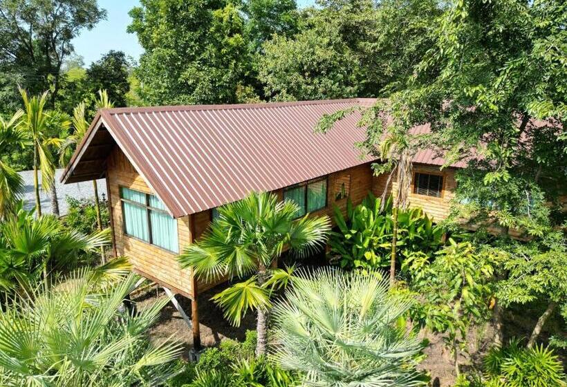 ベーシックルーム, บ้านสวนแก้วคำแพง Baan Suan Kaew Khampaeng