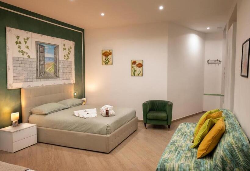 Номер Стандарт, Domus Cuomo B&b