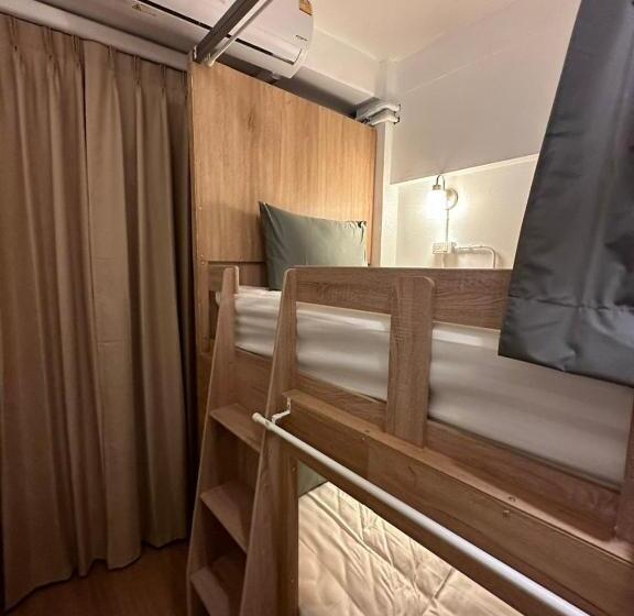Cama em Quarto Compartilhado, Thai Siwilai Hostel By Tcd