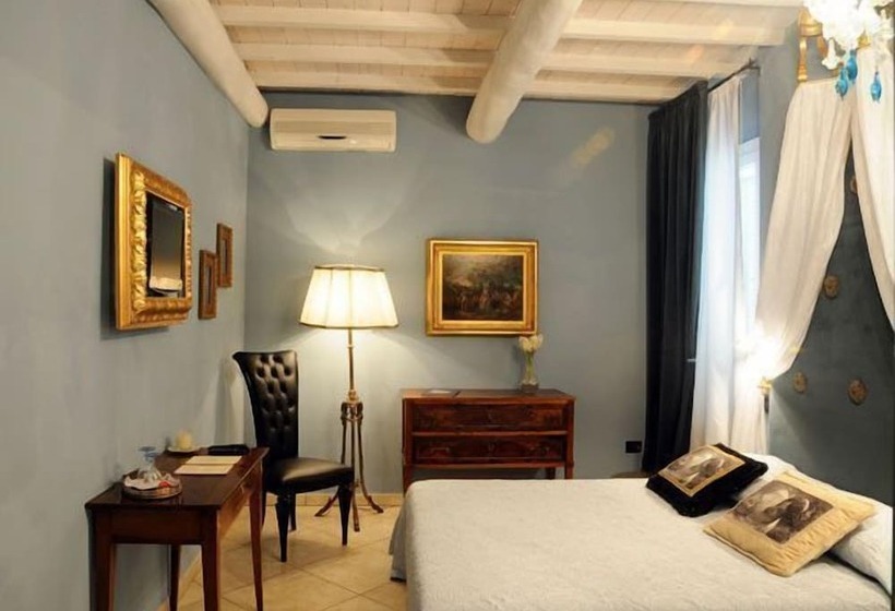 Полулюкс, B&b A Casa Dell'antiquario