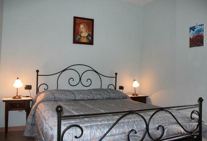 آپارتمان 1 خوابه همکف, La Piazzetta