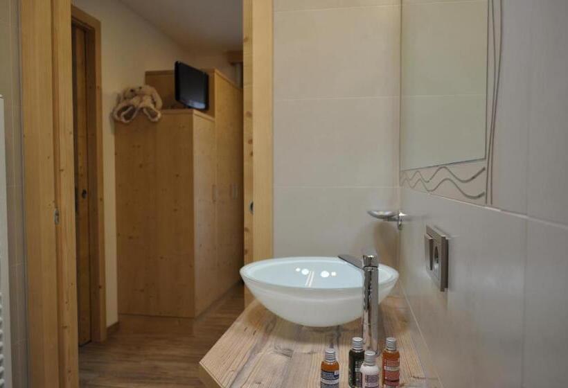 Апартаменты 2 Спальни с Балконом, B&b   Apartments Sunnwies