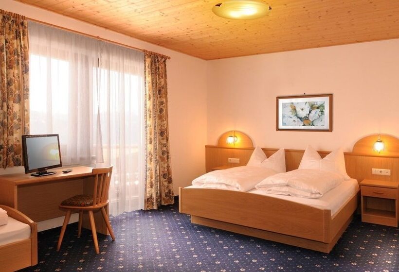 Номер Стандарт Трехместный, Pension Sonnenhof