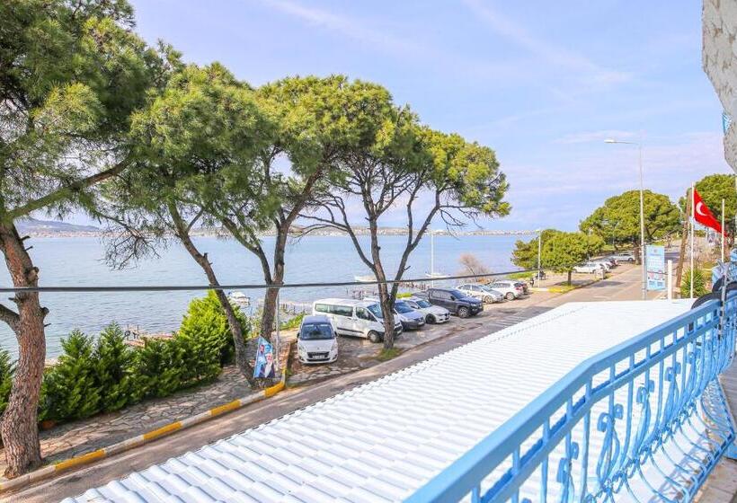 Номер Deluxe Кровать Кинг, Mavi Cam Hotel Ayvalik