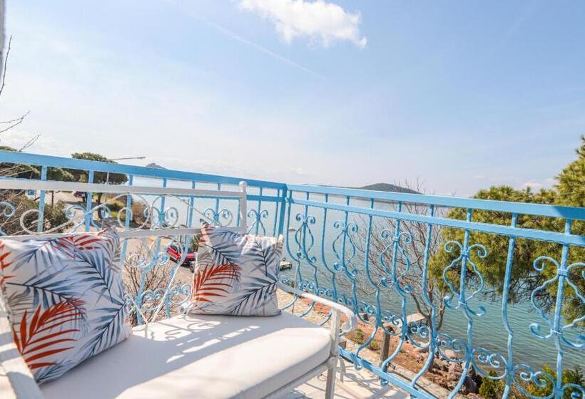 Номер Deluxe Кровать Кинг, Mavi Cam Hotel Ayvalik