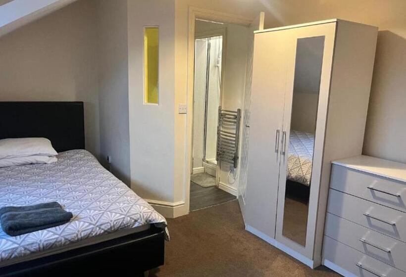 Quarto standard, Rose House