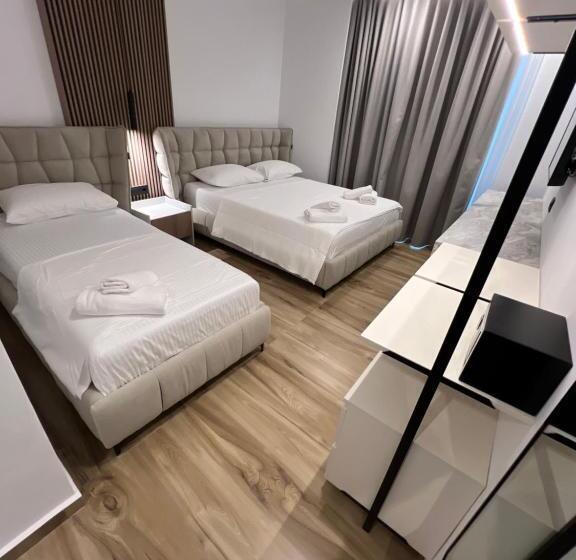 اتاق لوکس سه تخته, Resol Hotel 2