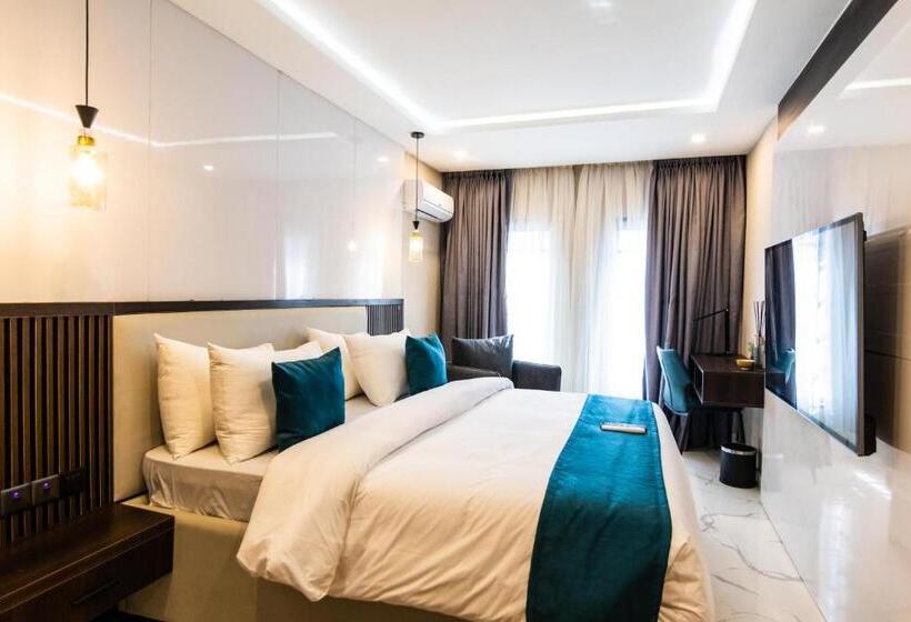 اتاق کلاسیک چهارنفره, Bon Hotel Nest Garki Ii
