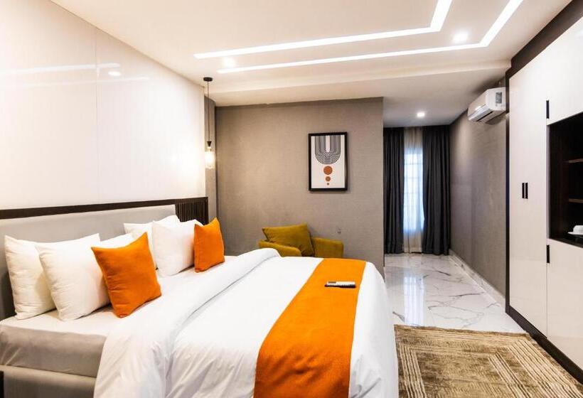 اتاق لوکس سه تخته, Bon Hotel Nest Garki Ii