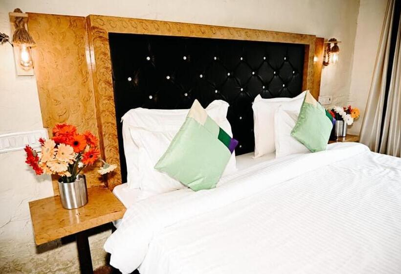 Номер Deluxe, Corbett Tiger Retreat By First Crown