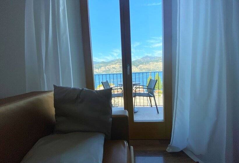 Apartamento Comfort 1 Dormitório, Capri