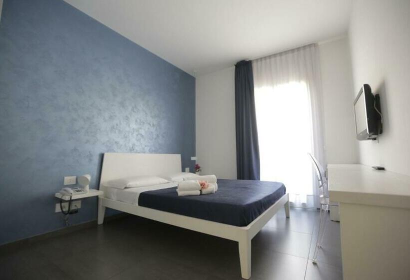 Номер Стандарт, Piccola Caracas B&b
