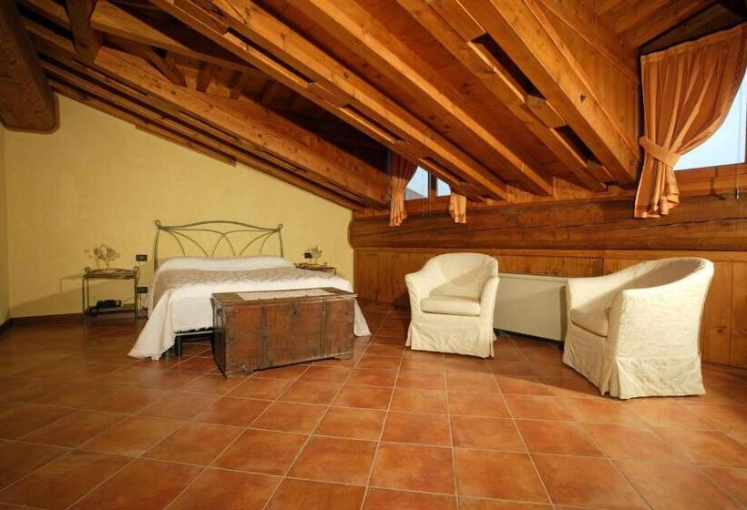 سوییت خانوادگی, Agriturismo Macesina