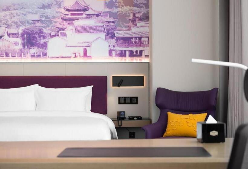 Люкс Повышенной Комфортности, Hampton By Hilton Foshan Beijiao