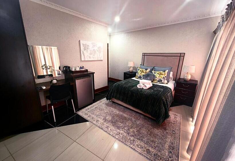 디럭스 룸, Indlovu Guesthouse