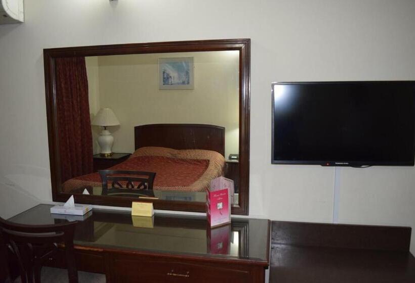 Standard Single Room, Carlton Tower Hotel Lahore