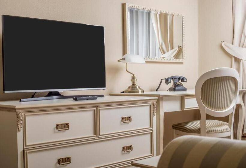 جناح ديلوكس, Gino Park Palace