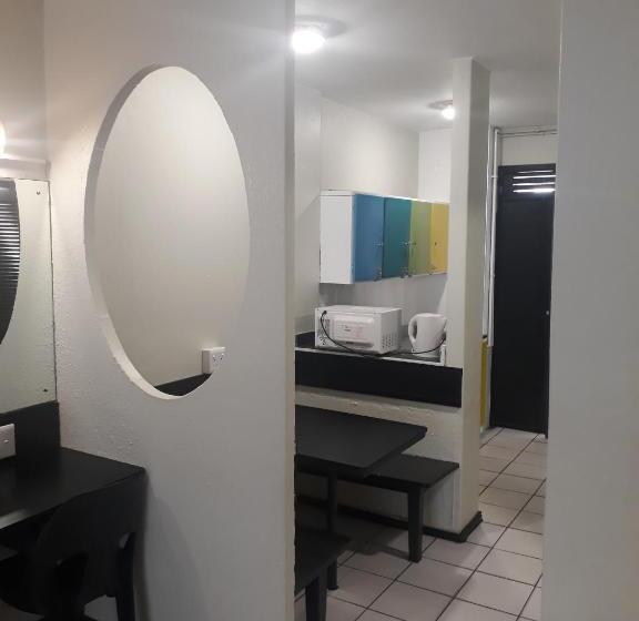 استودیوی استاندارد با چشم‌انداز دریا, Seaboard Hotel & Holiday Apartments