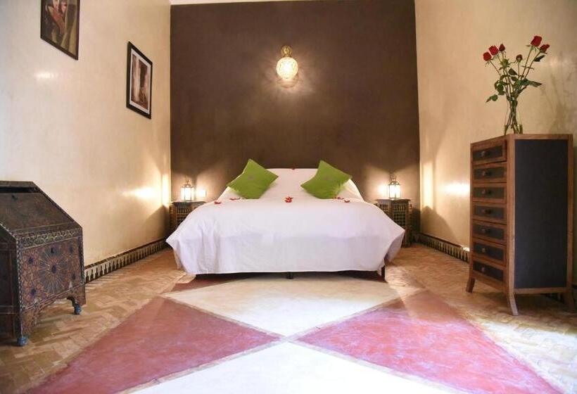 غرفة قياسية, Tigmi Nomade