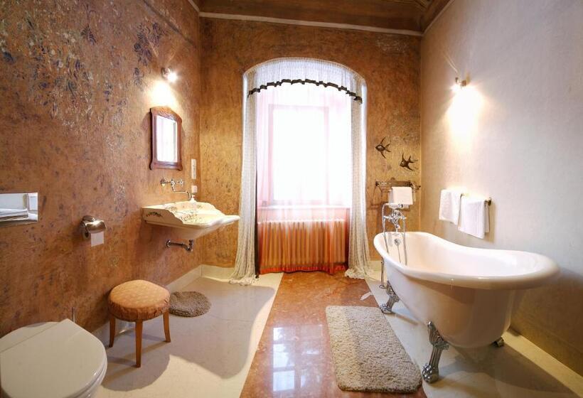 수피리어 룸, Chateau Grandcastle