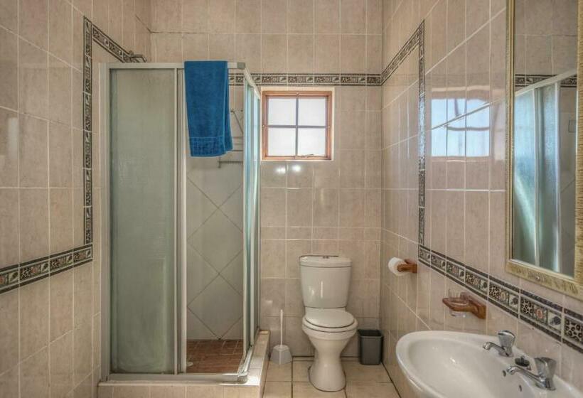 Номер Стандарт, The Kraal Addo Guesthouse