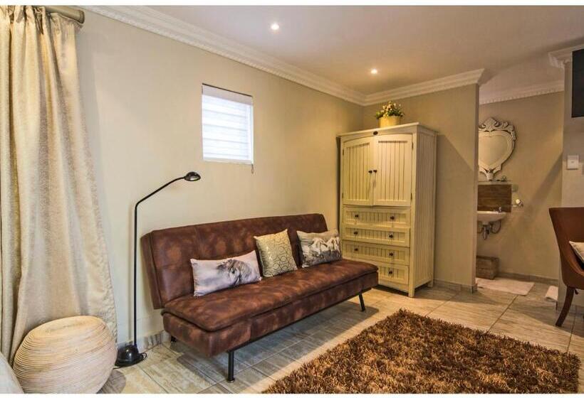 اتاق استاندارد در طبقه همکف, La Loggia Bed And Breakfast