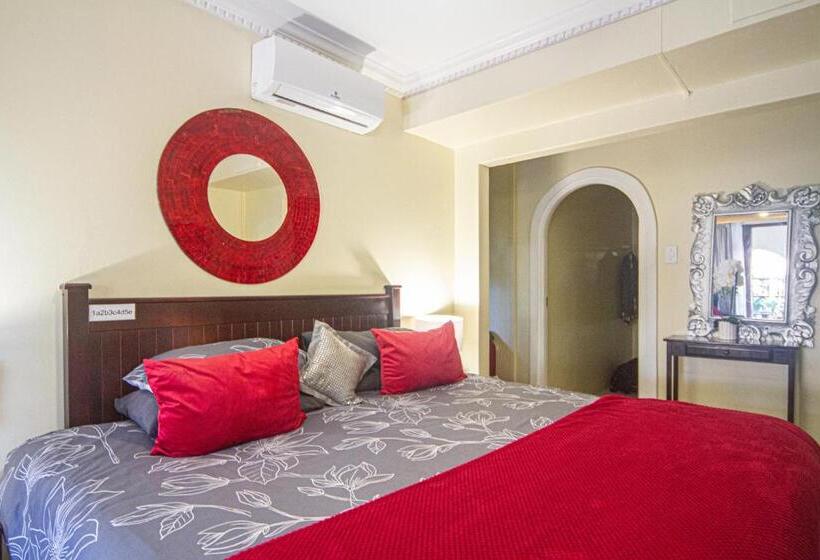 Quarto Estandar Vista Jardim, La Loggia Bed And Breakfast