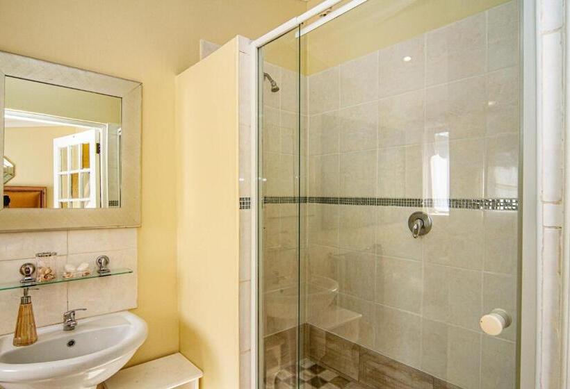 اتاق استاندارد, La Loggia Bed And Breakfast