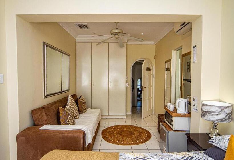 اتاق استاندارد, La Loggia Bed And Breakfast
