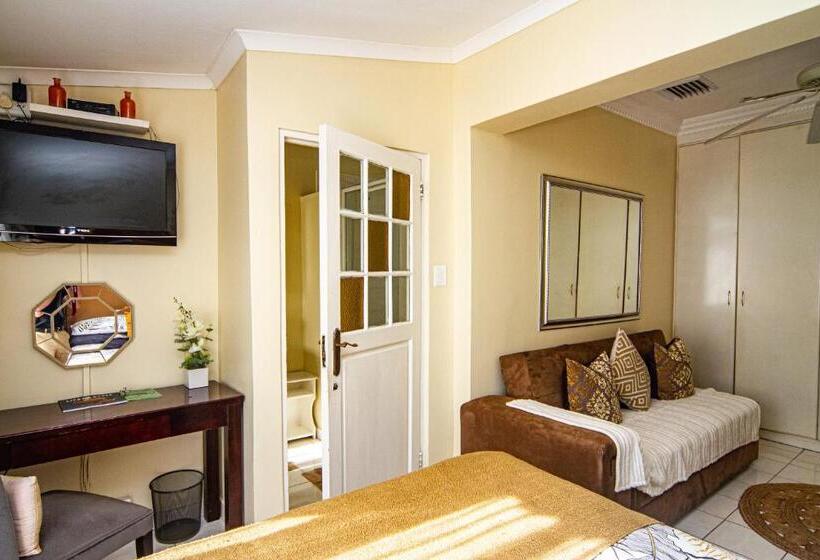 اتاق استاندارد, La Loggia Bed And Breakfast