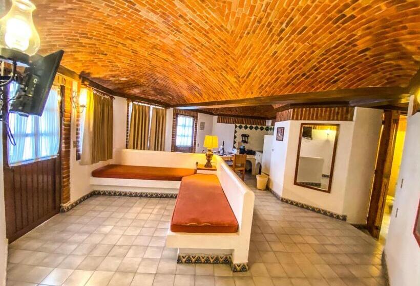 スタンダードスタジオ, Suites Paraiso Tequis
