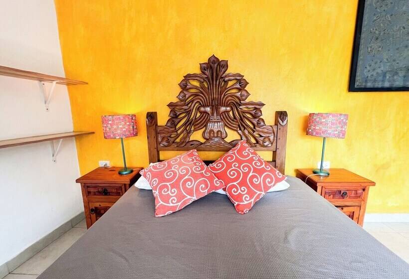 Superior Room with Terrace, Ith Sayulita Amazing Surf Hostel