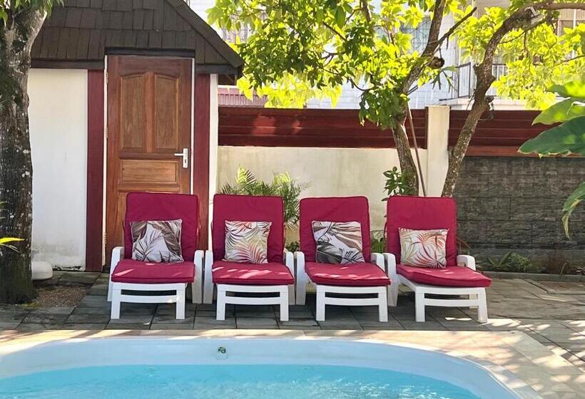 اتاق استاندارد, Villa Famiri Boutique