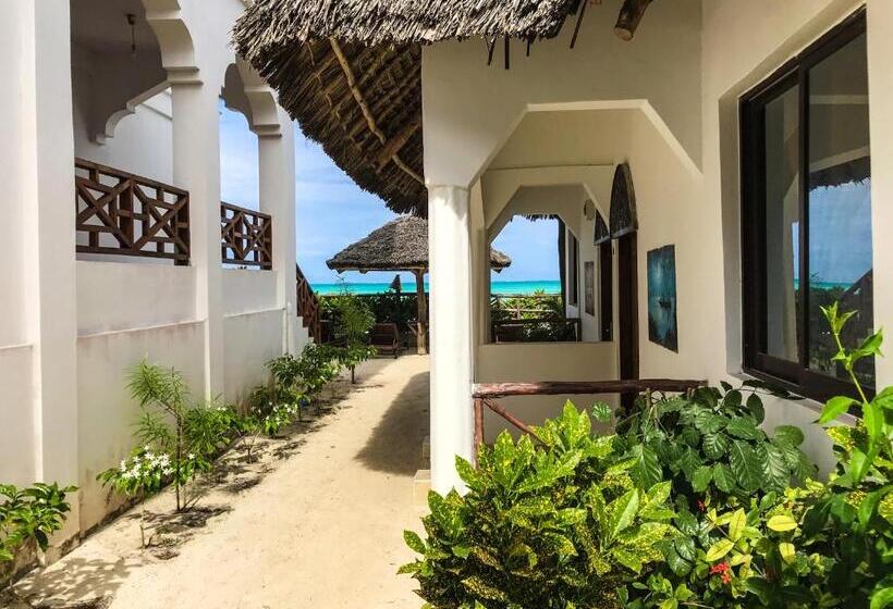 غرفة ديلوكس ذات إطلالة جانبية على البحر, Jambiani White Sands Bungalows
