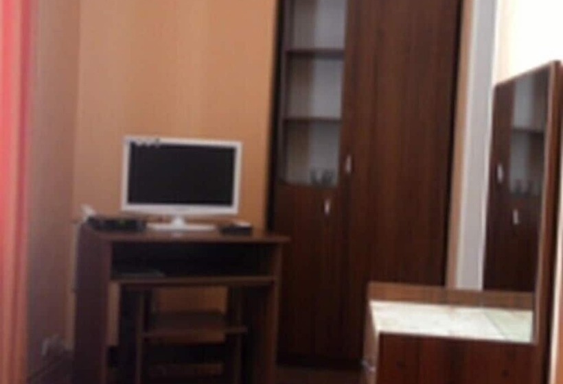 اتاق اکونومی با حمام مشترک, Galant