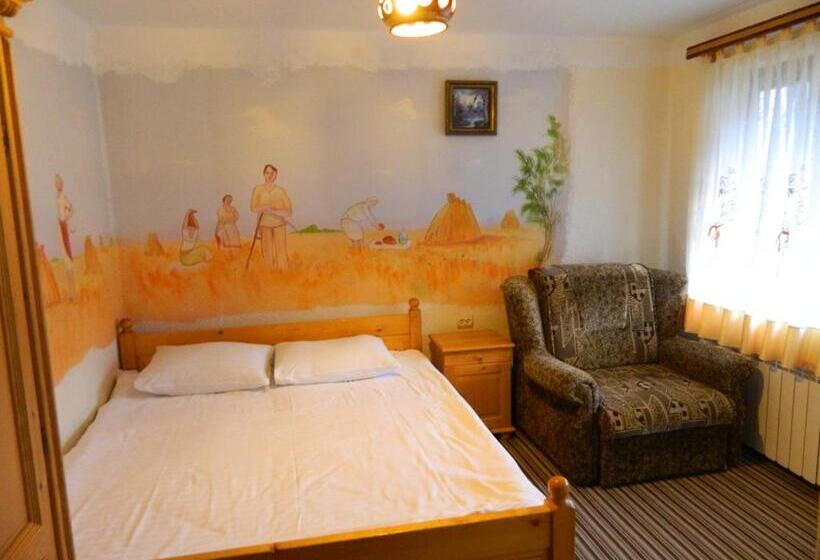Quarto Familiar, Muzey Sadyba Grazhda