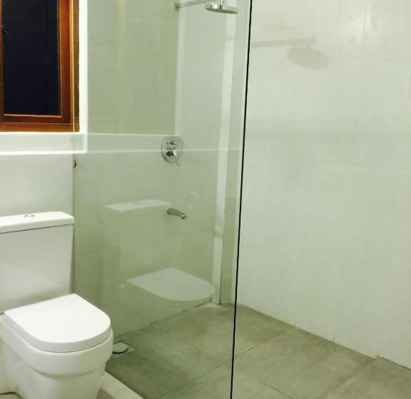 Люкс Семейный 2 Спальни, Nagenahira Beach Villa