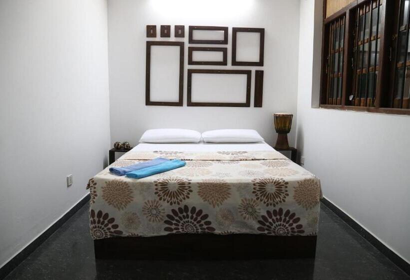 Habitació Estàndard, Hostel First