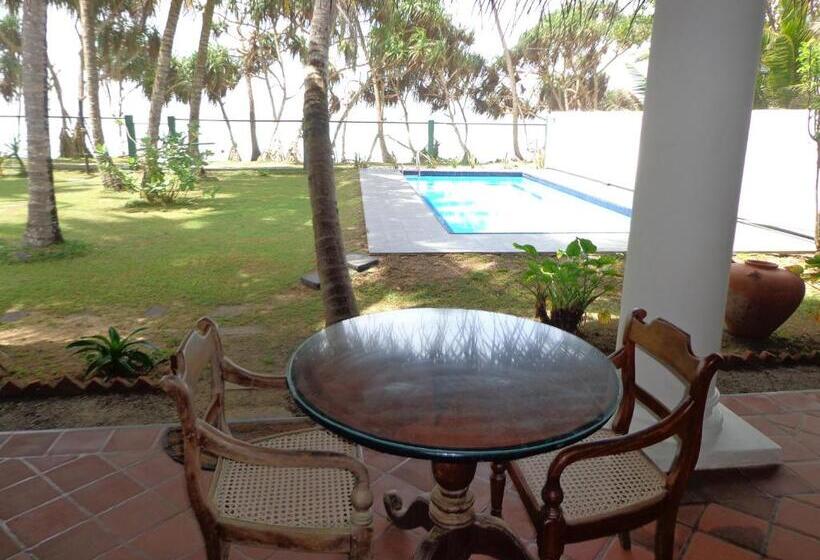 Номер Deluxe, Villa Tissa Beach Resort
