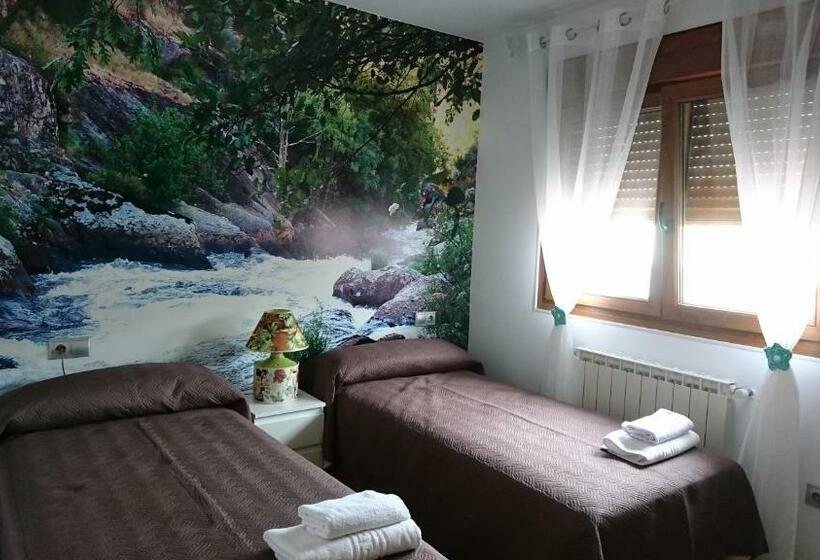带共用浴室的标准房间, Zendoira   Hostel