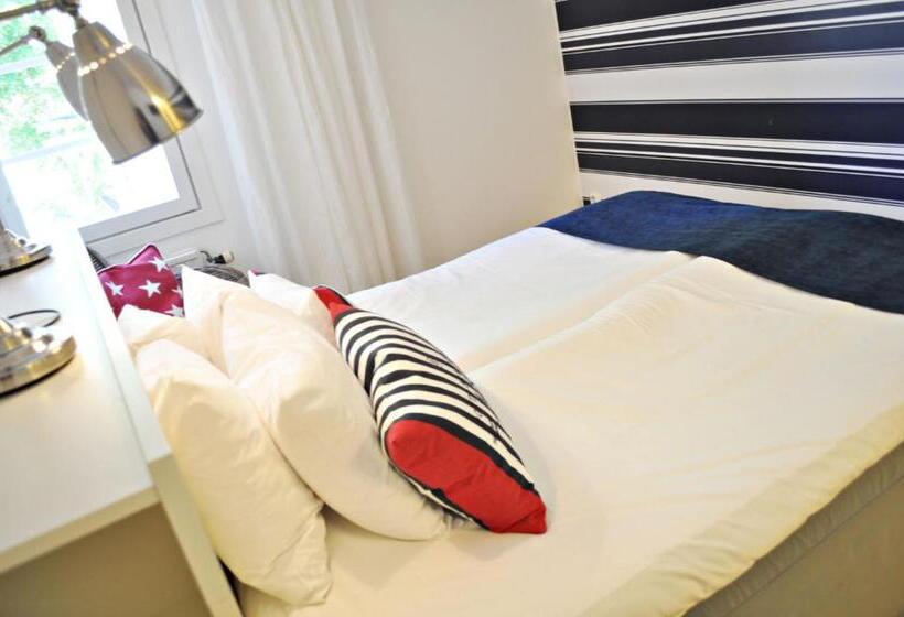 Номер Стандарт, Jennys Hotell Och Restaurang
