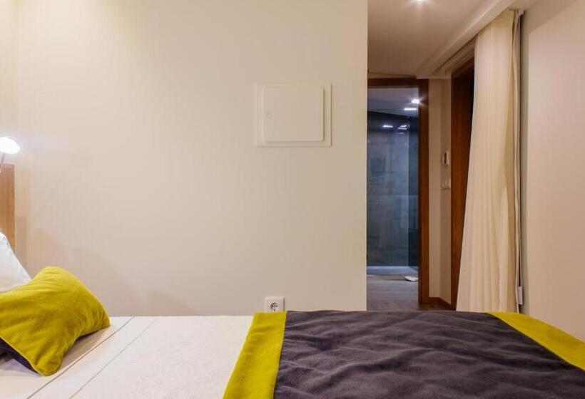 Номер Стандарт с Балконом, Venceslau Wine Boutique Hostel